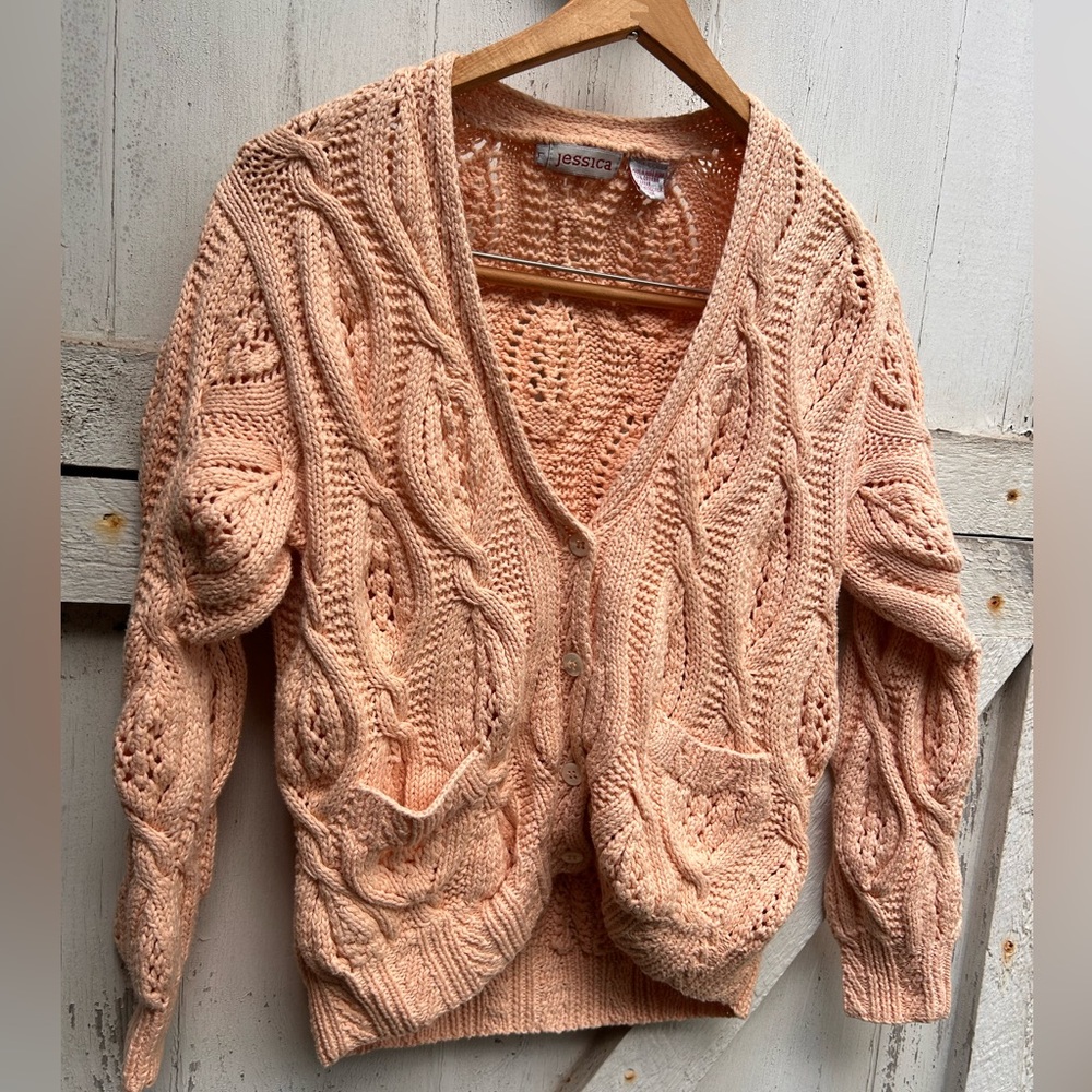 Vintage 100% cotton cropped knit slouchy peach cardigan